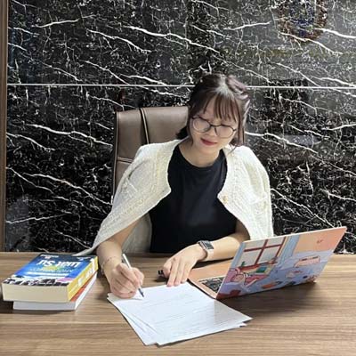 Nhân viên Pháp lý Bùi Thị Phương Tháo